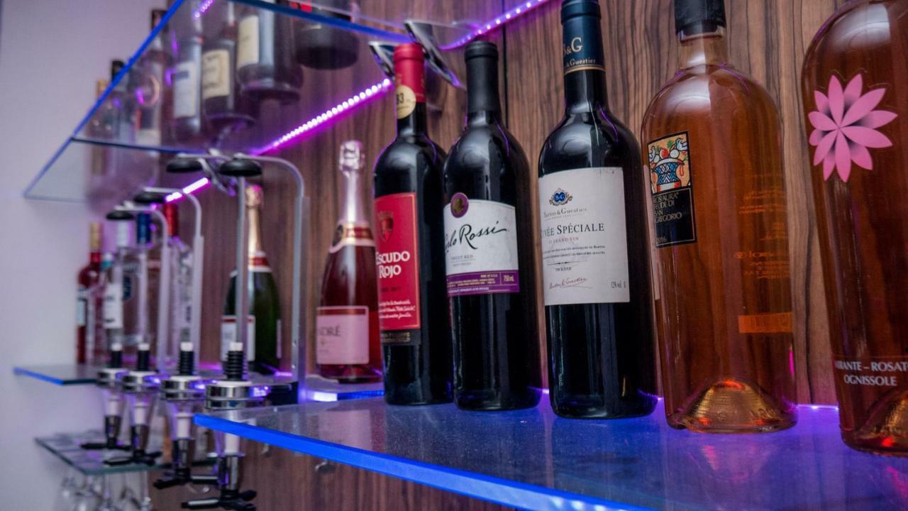 James Court Hotel & Luxury Apartments Lekki Zewnętrze zdjęcie